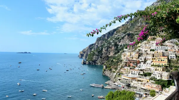 Wybrzeże Amalfi w cieniu Wezuwiusza